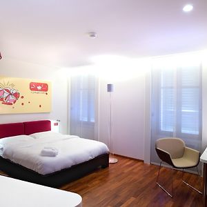 La Cour Des Augustins Boutique Gallery Design Hotel